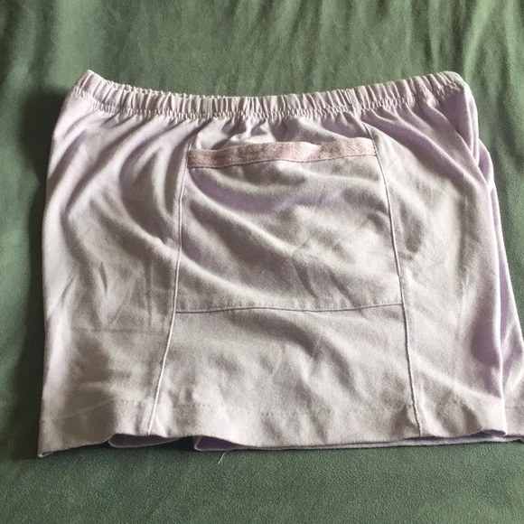 Short short - Picture 3 of 4